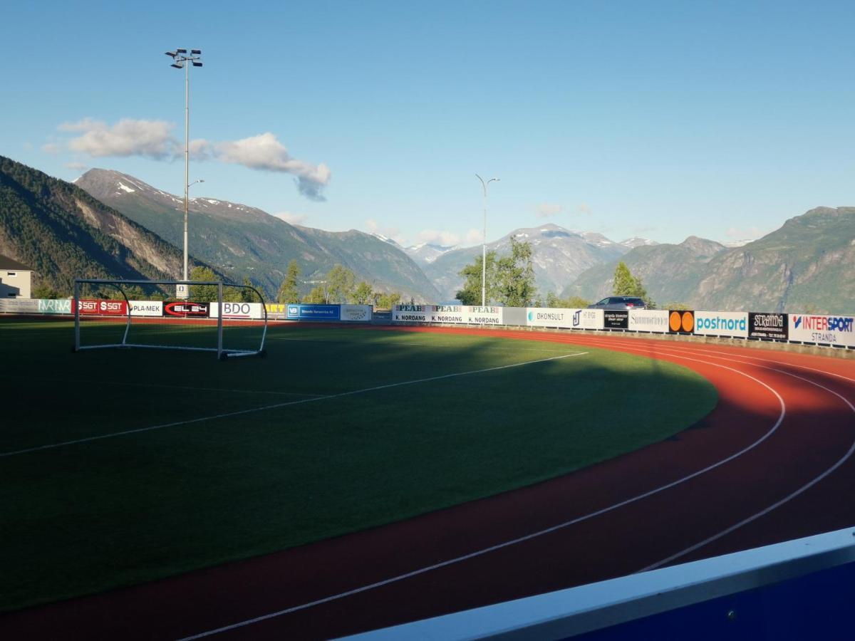 Stranda Bed And Fishing Eidsdal Exterior photo